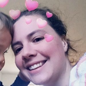 Meet your Posher, Dina